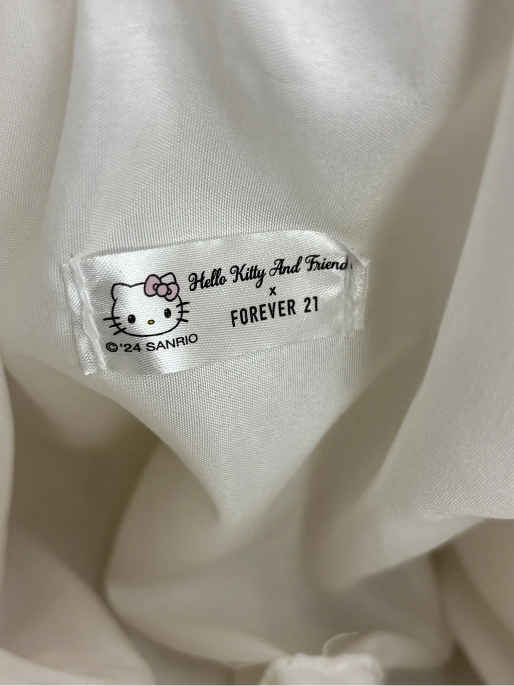 Sanrio Hello Kitty x Forever 21 Soft Plush Faux Fur Bag LIKE NEW!
